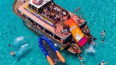 PASSEIO DE BARCO 